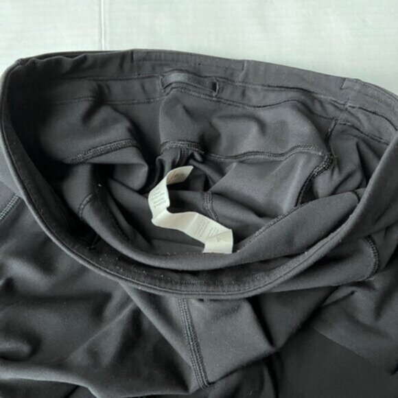 Lululemon Speed Up leggings Women Two Long Pockets Black Pants Size 4 EUC - Picture 10 of 15